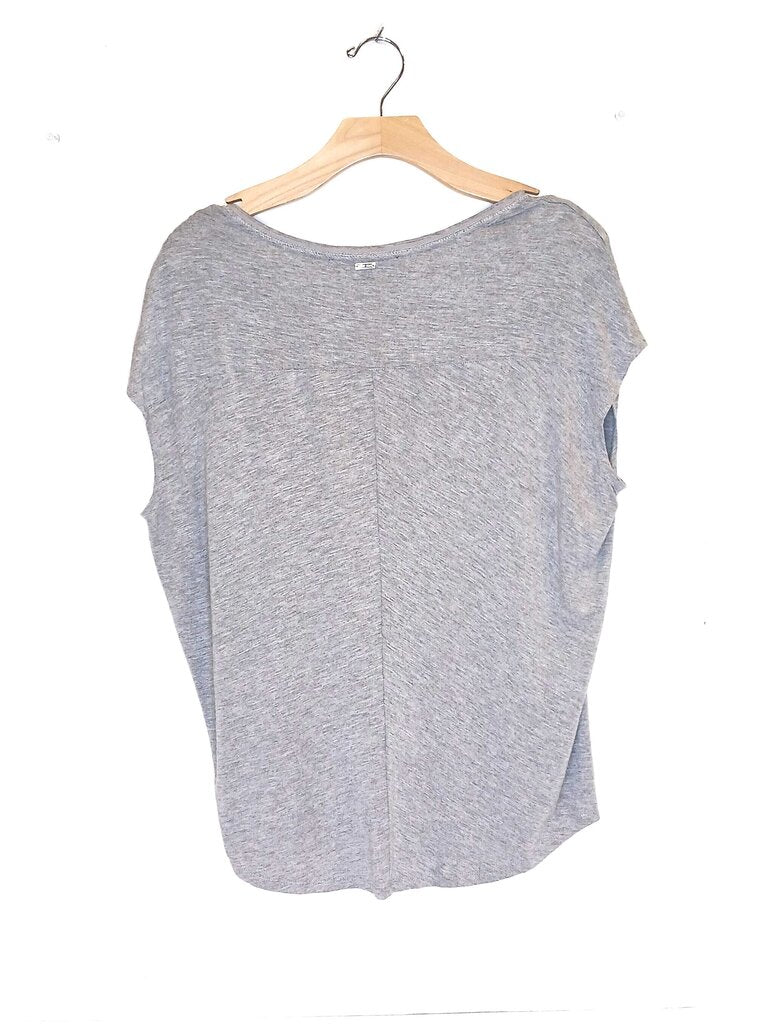 White House Black Market V Neck Short Sleeve Top