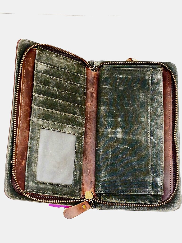 Della Q Makers Canvas Wallet