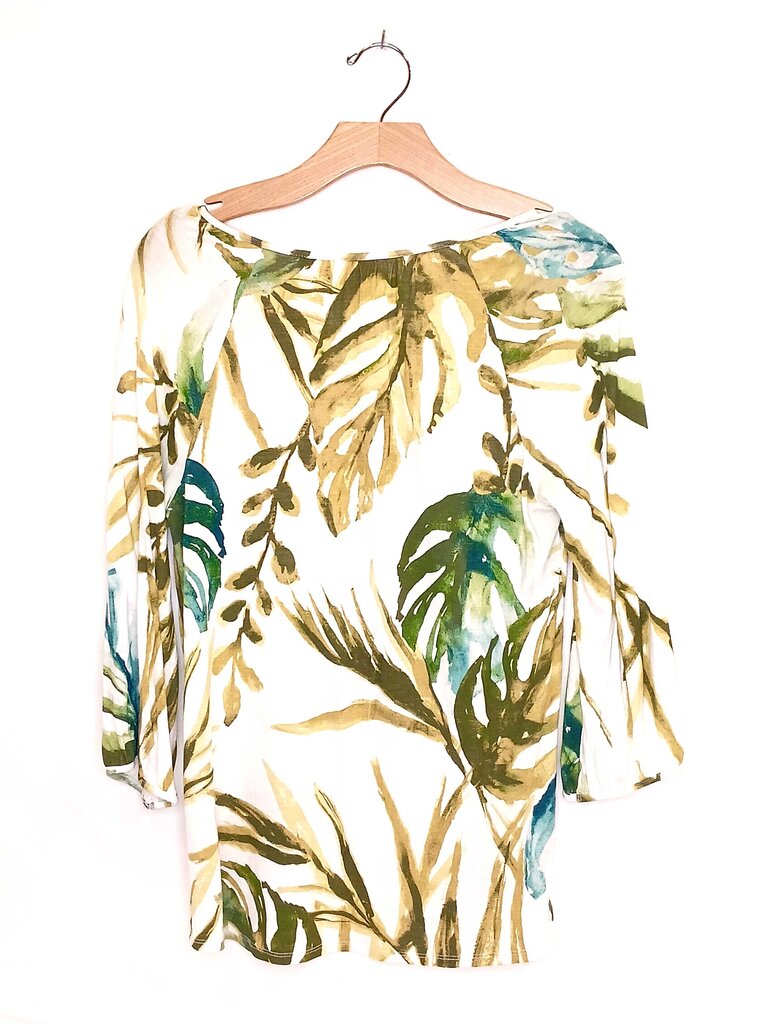 Chicos Cropped Sleeve V Neck Top