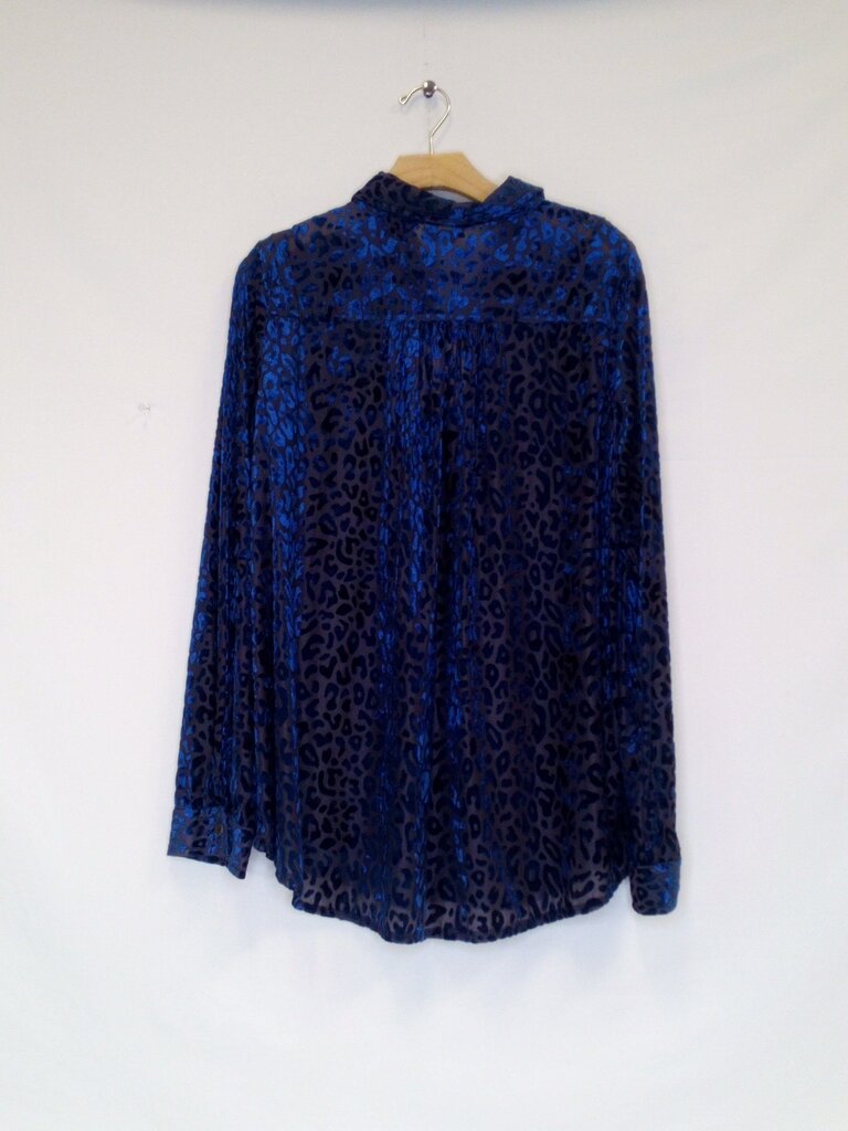 Umgee Long Sleeve Velvet Cheetah Print Button Down