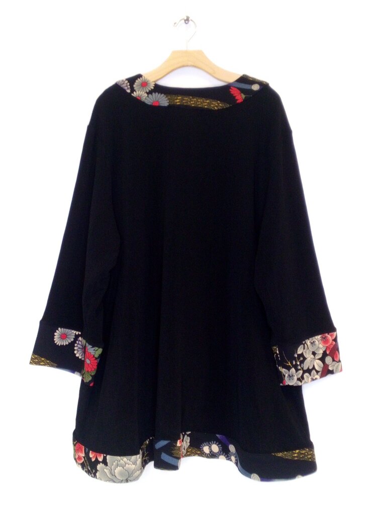 LTX Cropped Sleeve Patterned Trim One Button Jacket