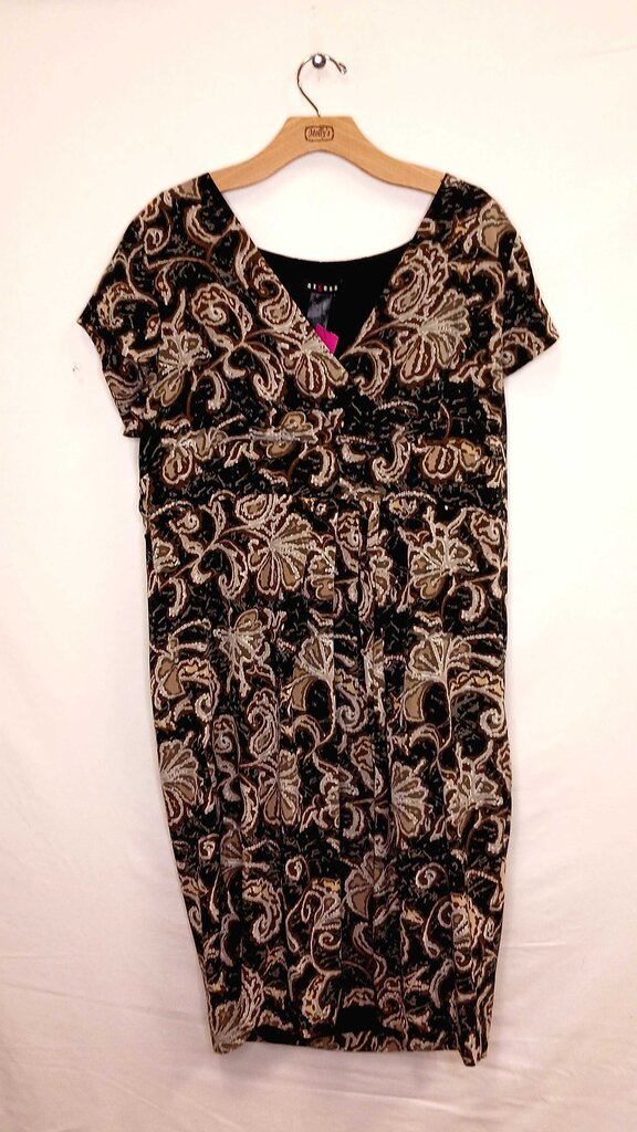 Patterned Short Sleeve Dress