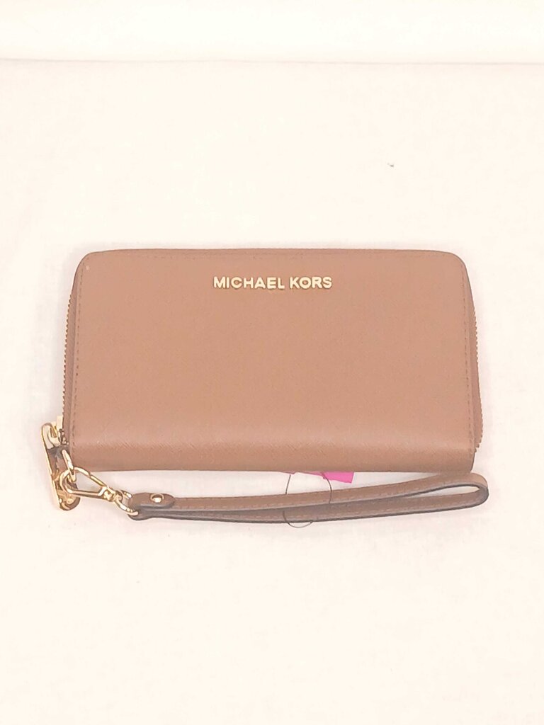 Micheal Kors Saffiano Leather Smart Phone Wallet