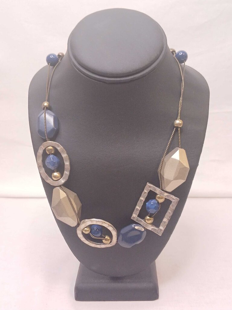 Simple Geometrical Necklace