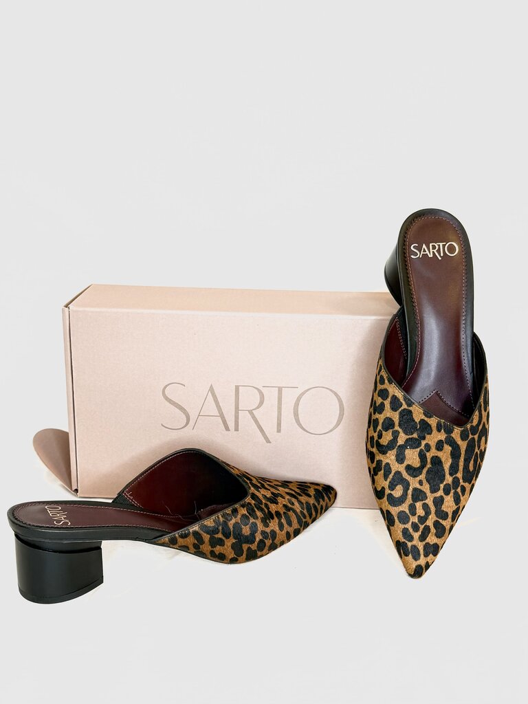 Sarto Cheetah Print Mini Heel Closed Toed