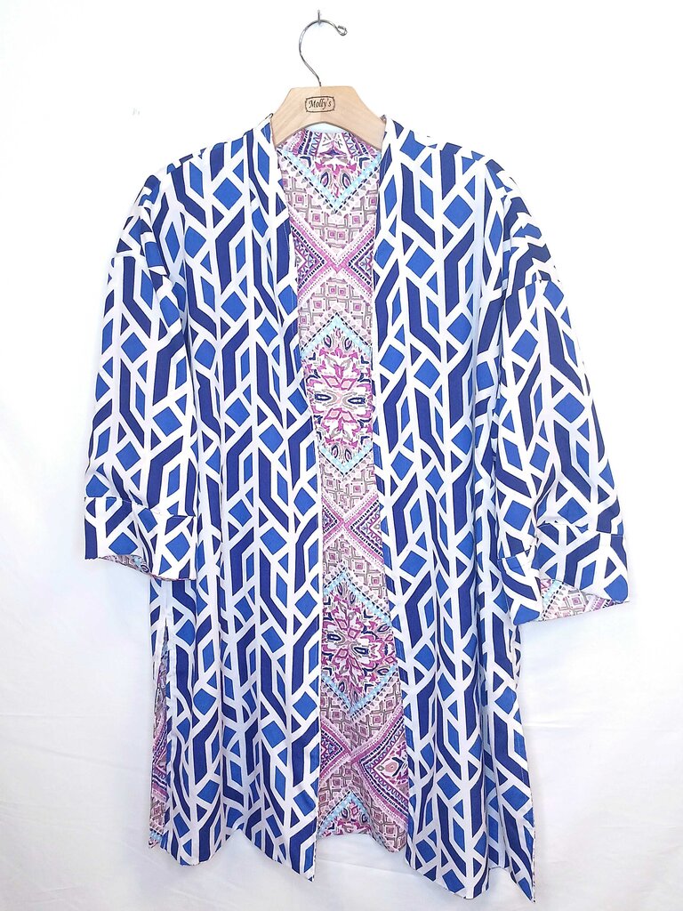 All Brand Patterned Reversable Cardigan