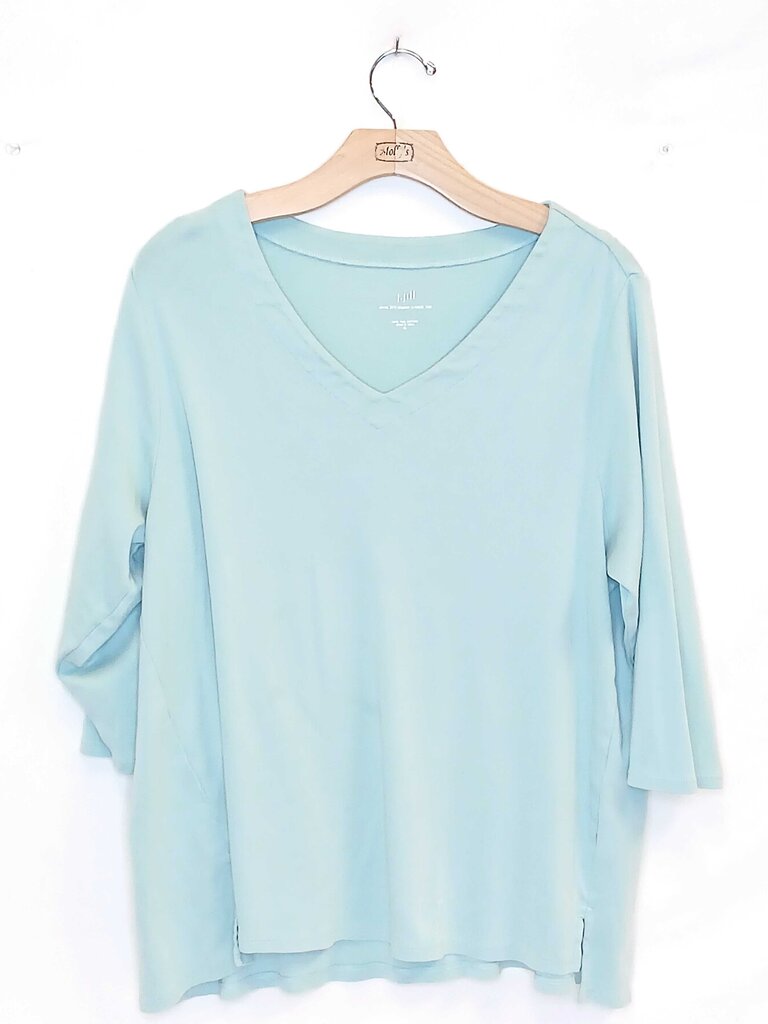 J Jill 3/4 Sleeve V Neck Top