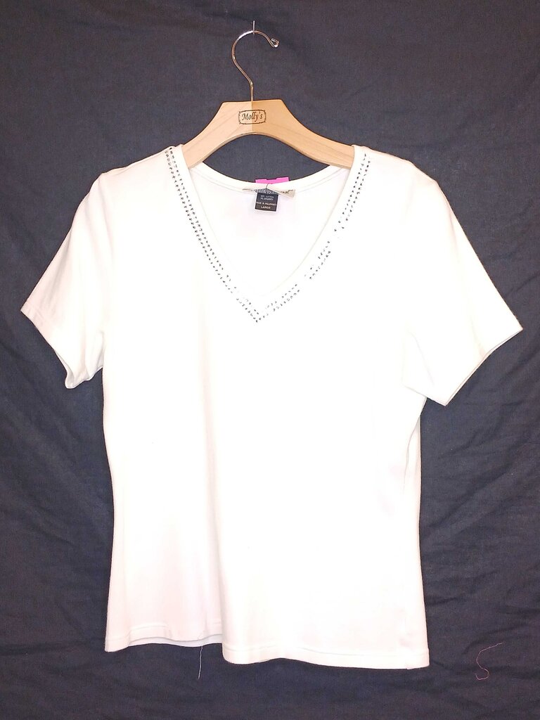 Christine Alexander Short sleeve V-Neck Rhinestone Top