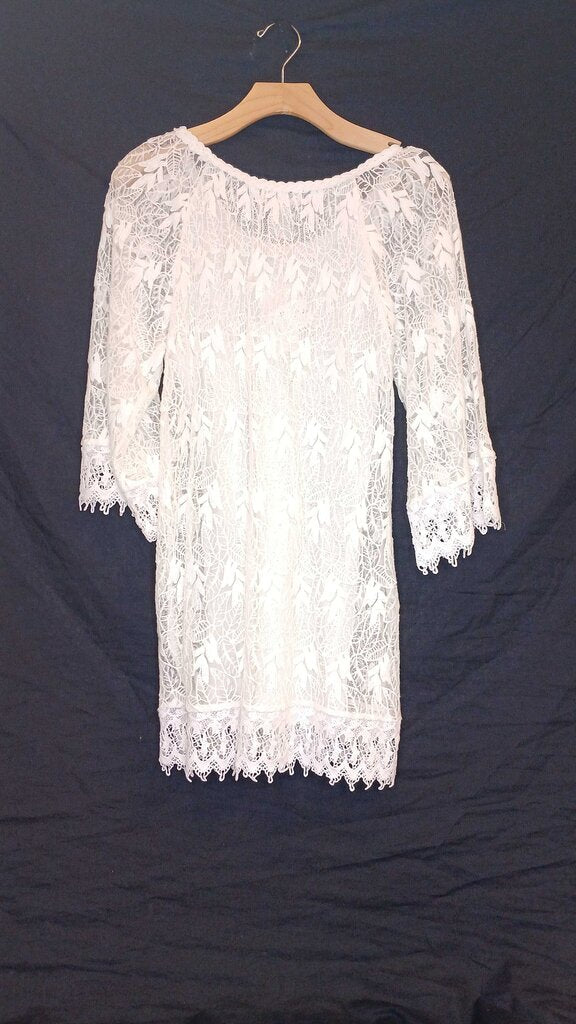 Willy Mason Long Lace Top
