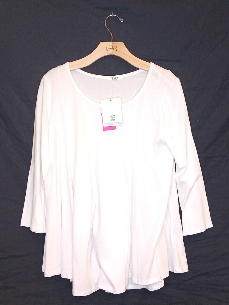 Et Lois 3/4 Sleeve Flowy Top