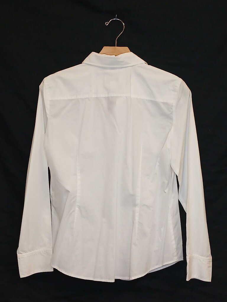 Tablots Long Sleeve Button Up Top