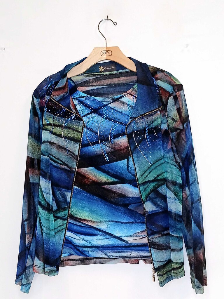 Damee Inc Long Sleeve Sheer Jacket + Short Sleeve Top