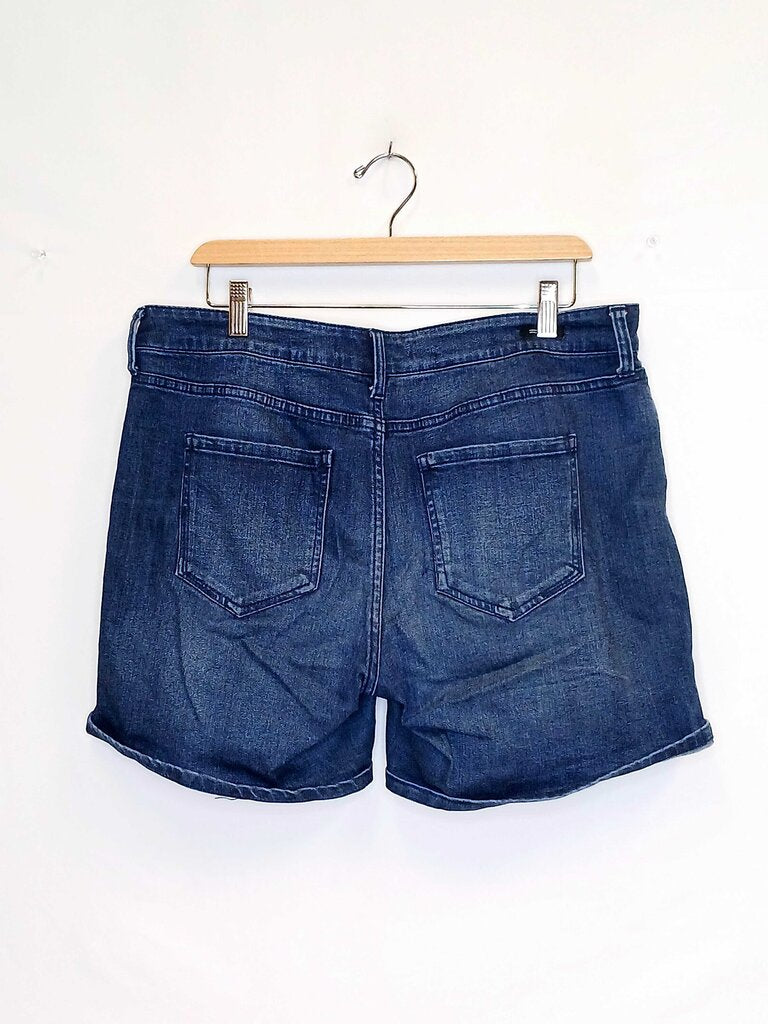 Liver Pool Jean Shorts