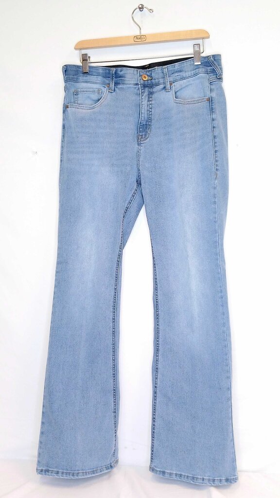 Sound Style French Fit & Flare Pants