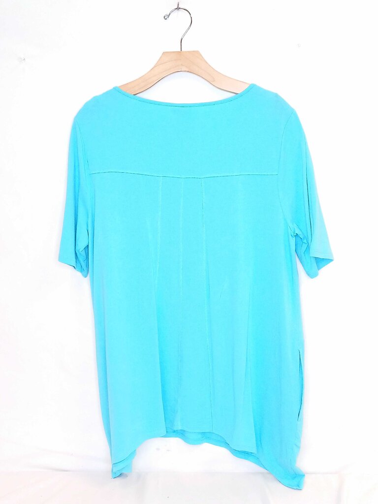 Chicos Short Sleeve Top with Pockets
