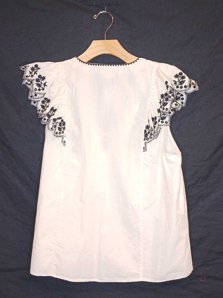 Elan Sleeveless Embroidered Top