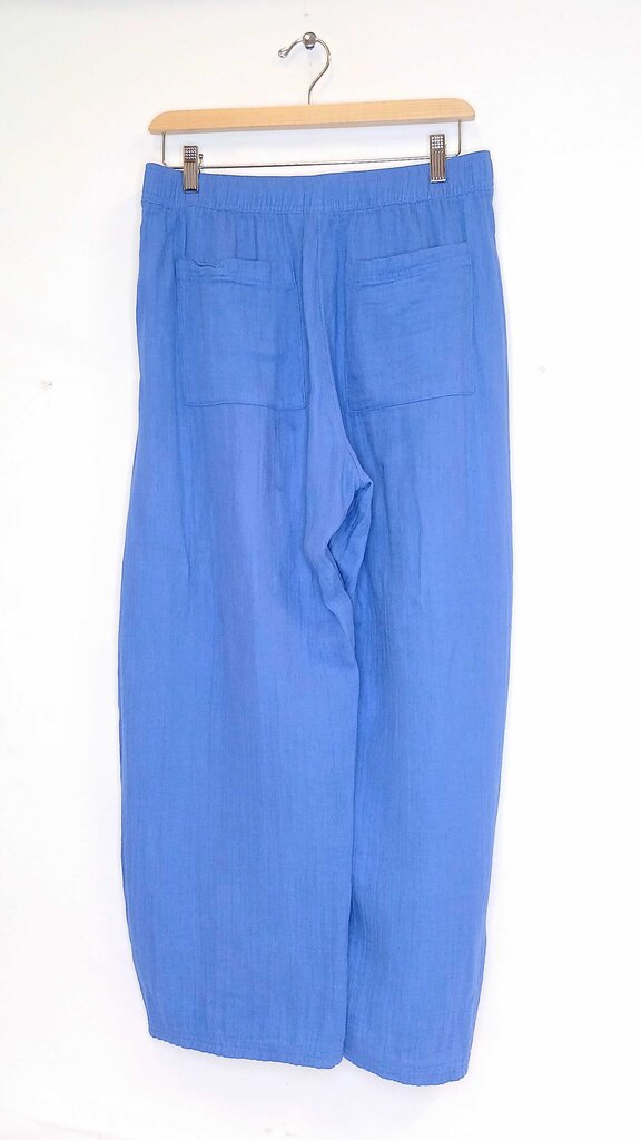 Gap Top and Bottom Set