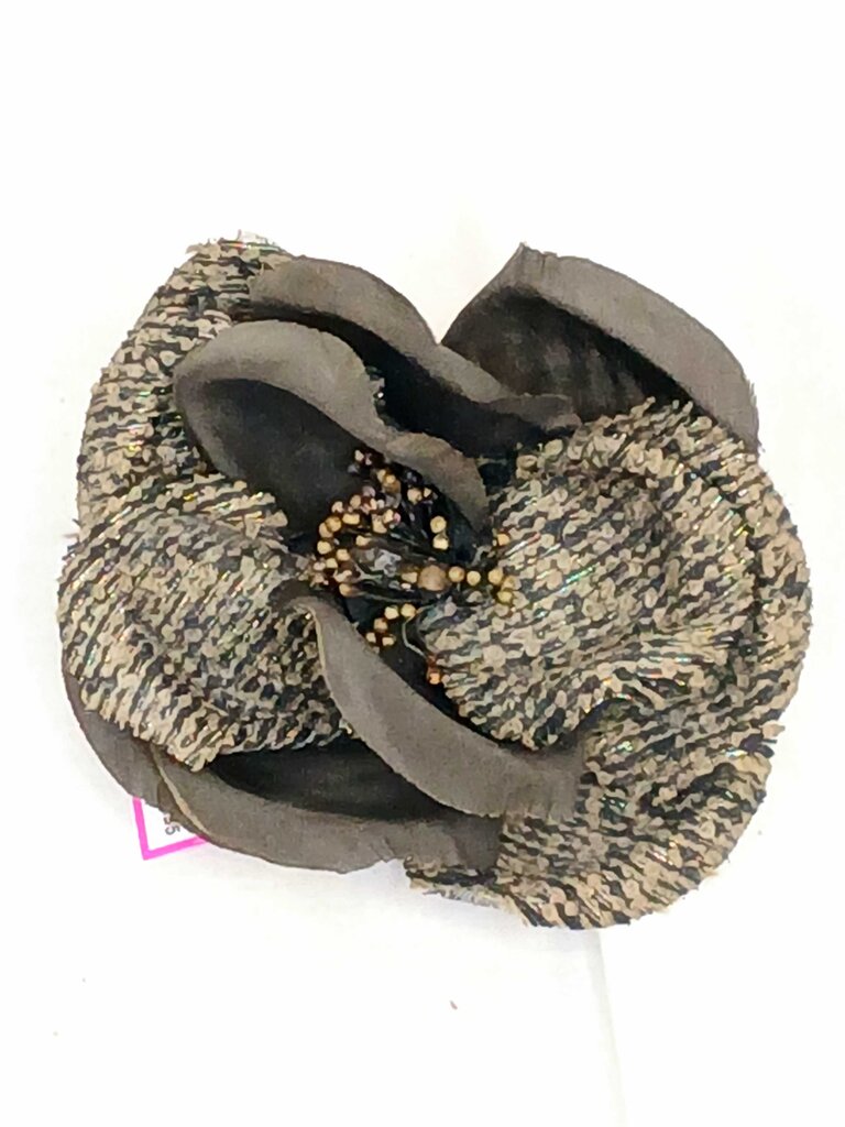 Worth Flower Brooch W Leaf