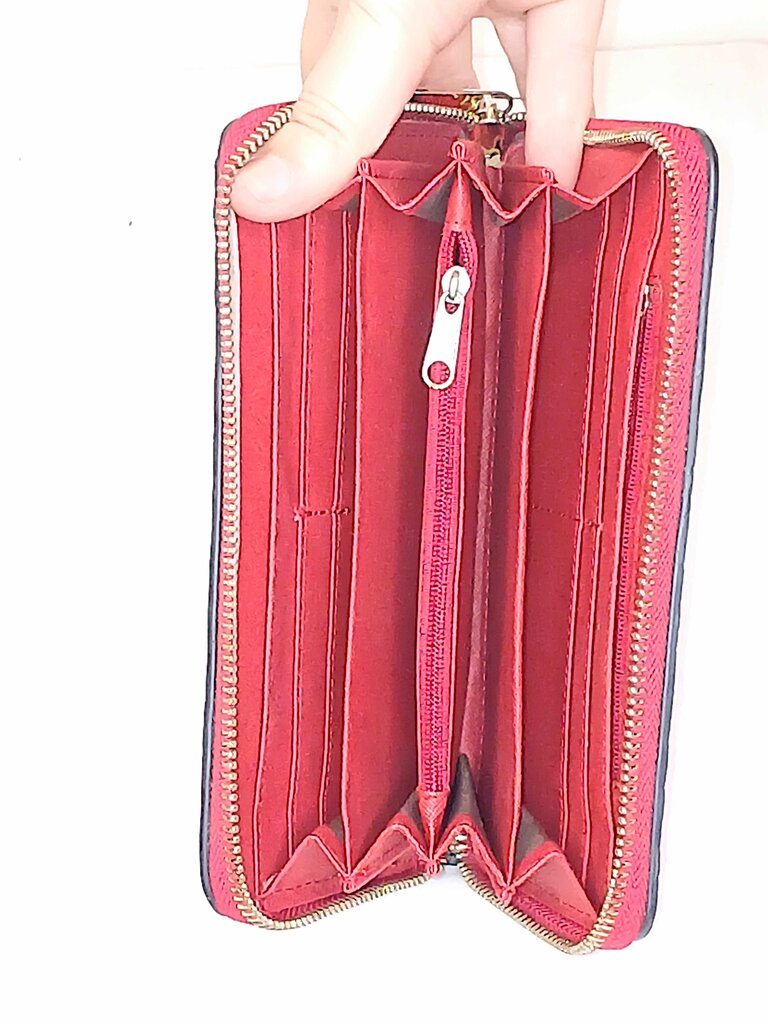 I <3 Fashion Textured Accordion Wallet