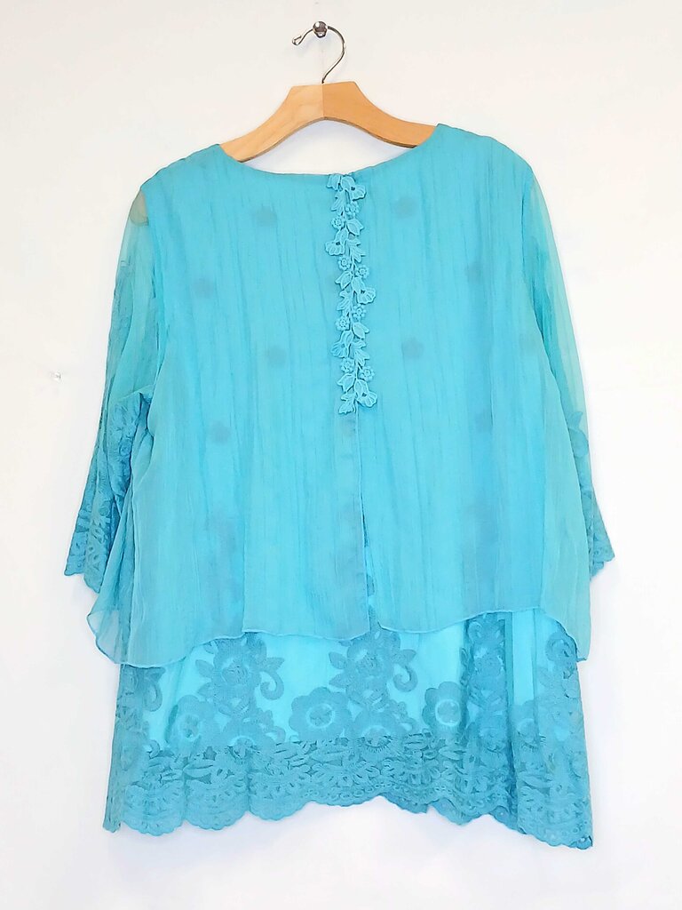 Ali Miles 3/4 sleeve Embroidered Sheer Sleeve Top