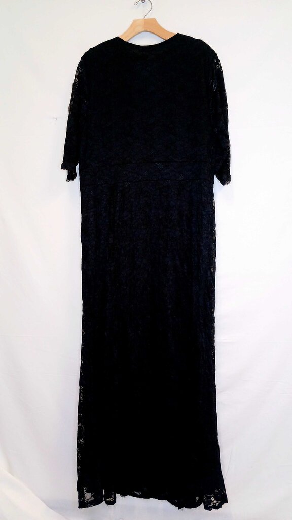 Pinup Fashion Full Length Lace Dress