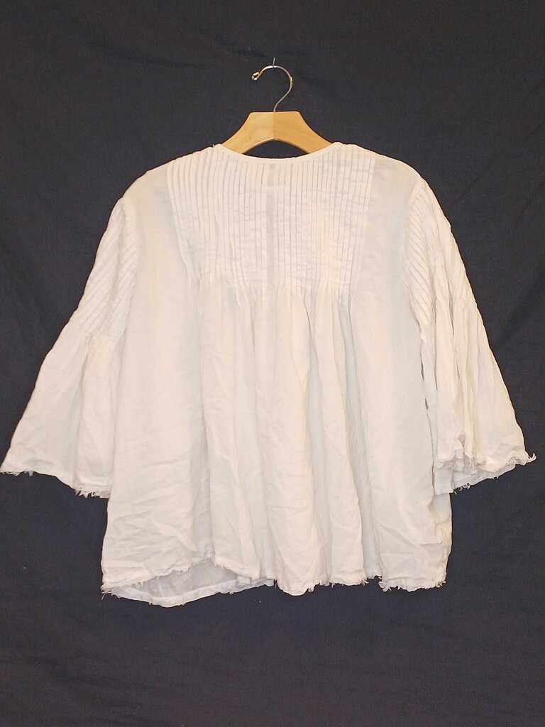 Charlie Paige Bell Sleeve Tunic