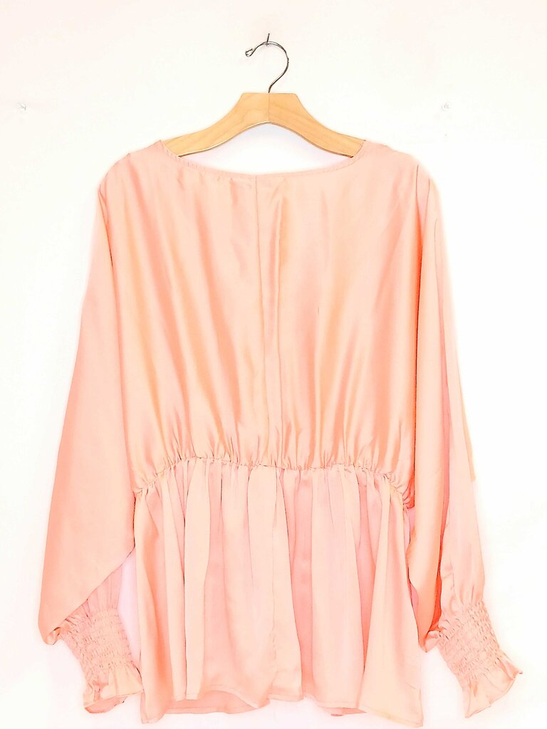 She + Sky Long Sleeve Rouched Top