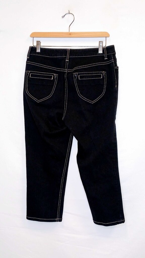 Chicos Cropped Jeans
