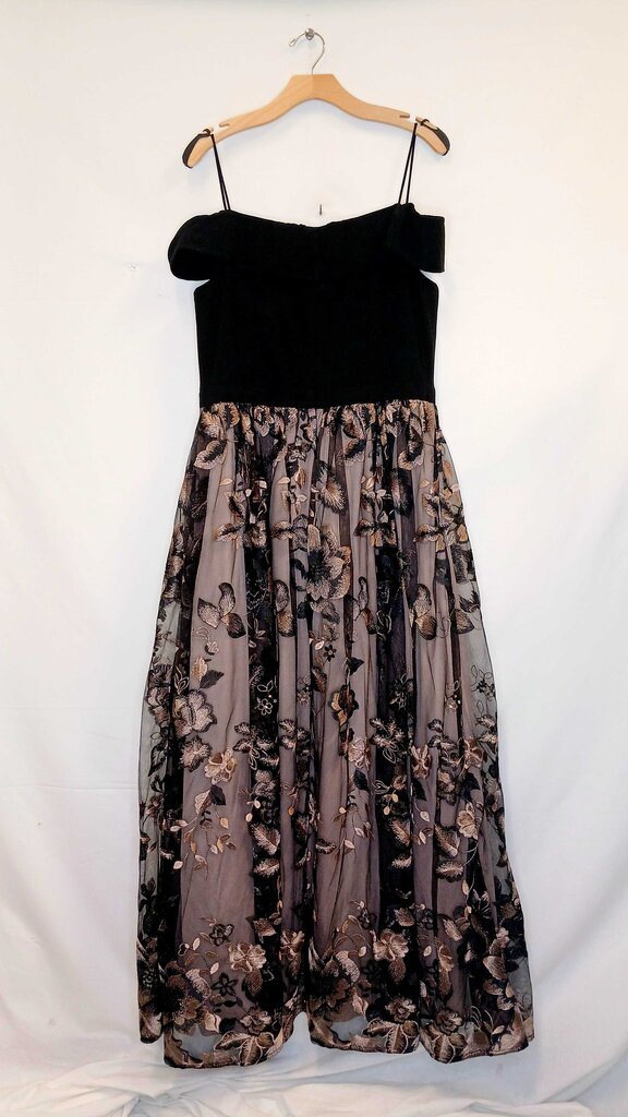 Nightway Maxi Dress Floral Embroidery