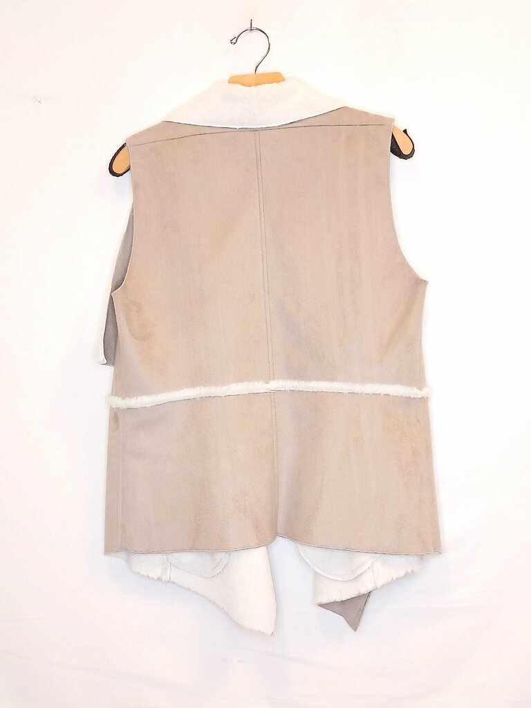 Conrad C Open Vest