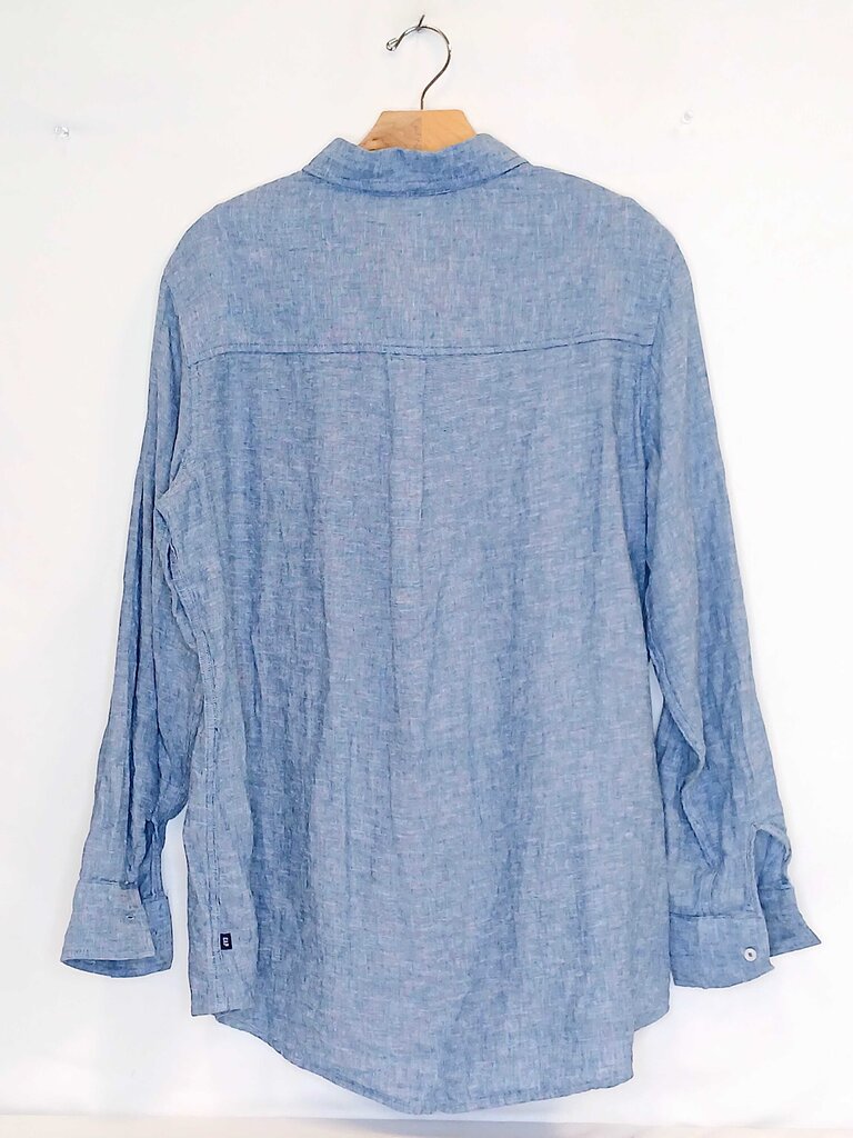 Gap Long Sleeve Button Up Top
