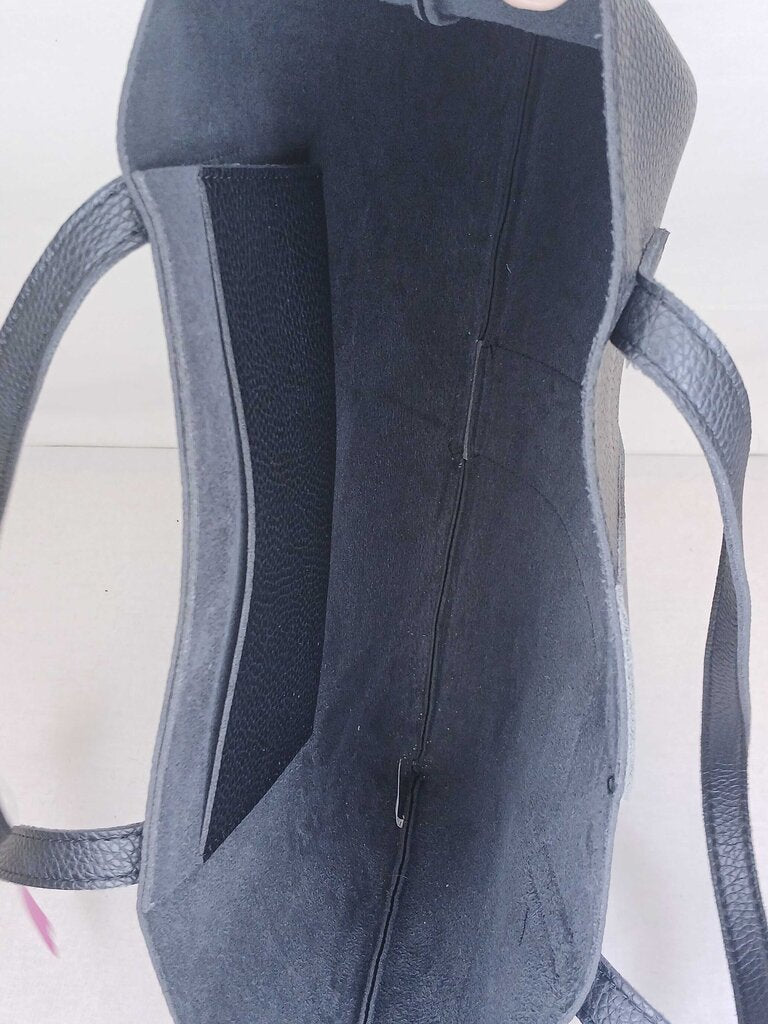 Vince Camuto Leather Shoulder Bag