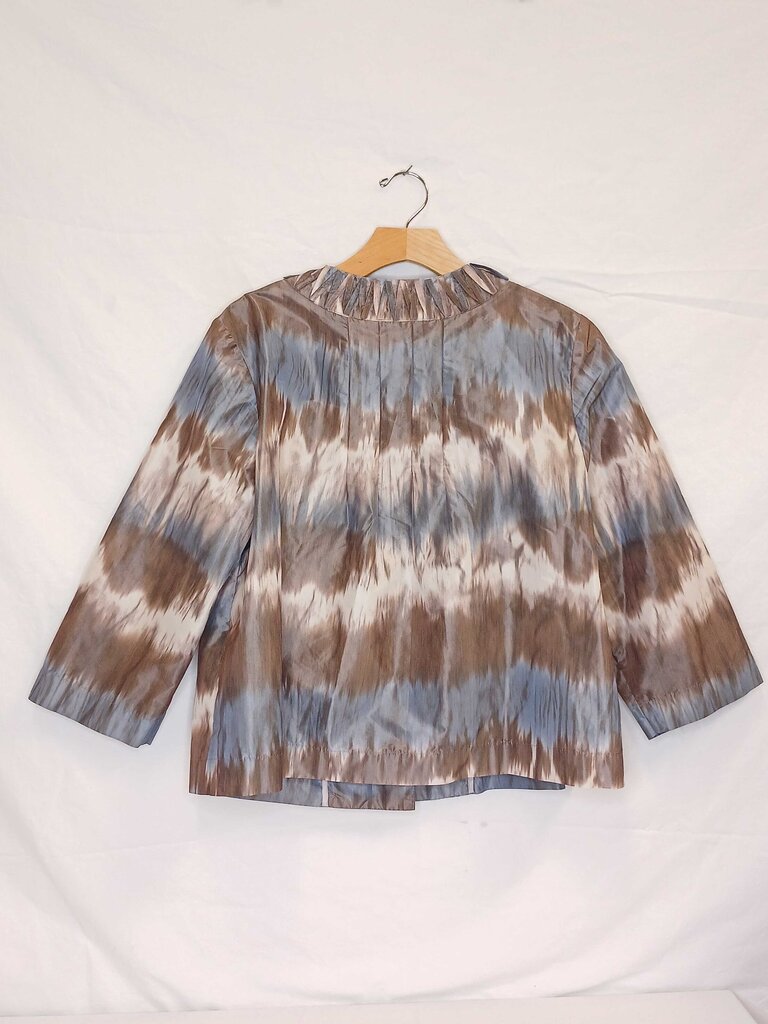 Chicos Clasp Button Up Jacket