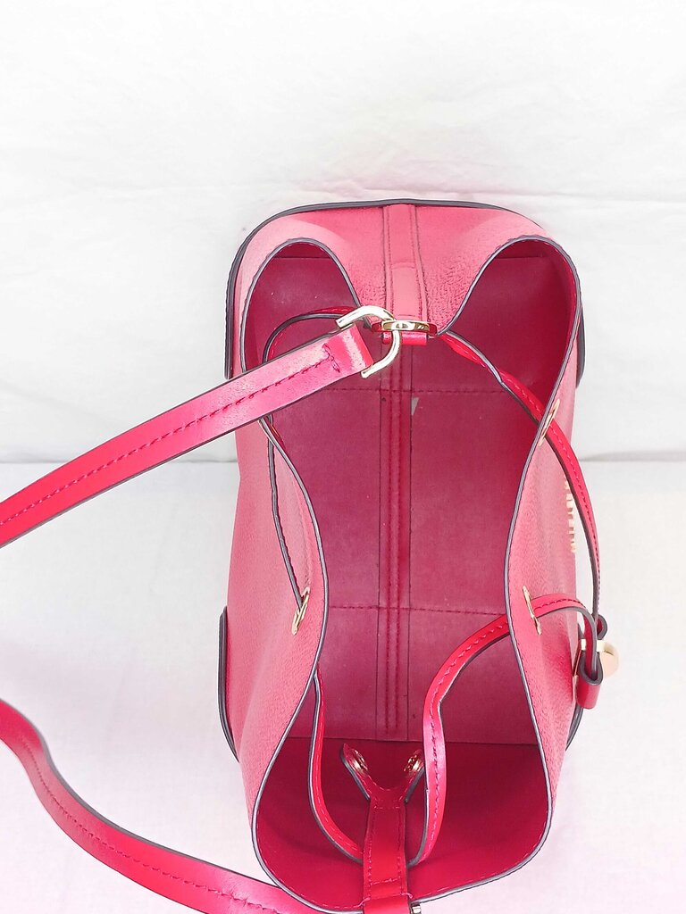 Michael Kors Mercer Gallery Bucket Bag