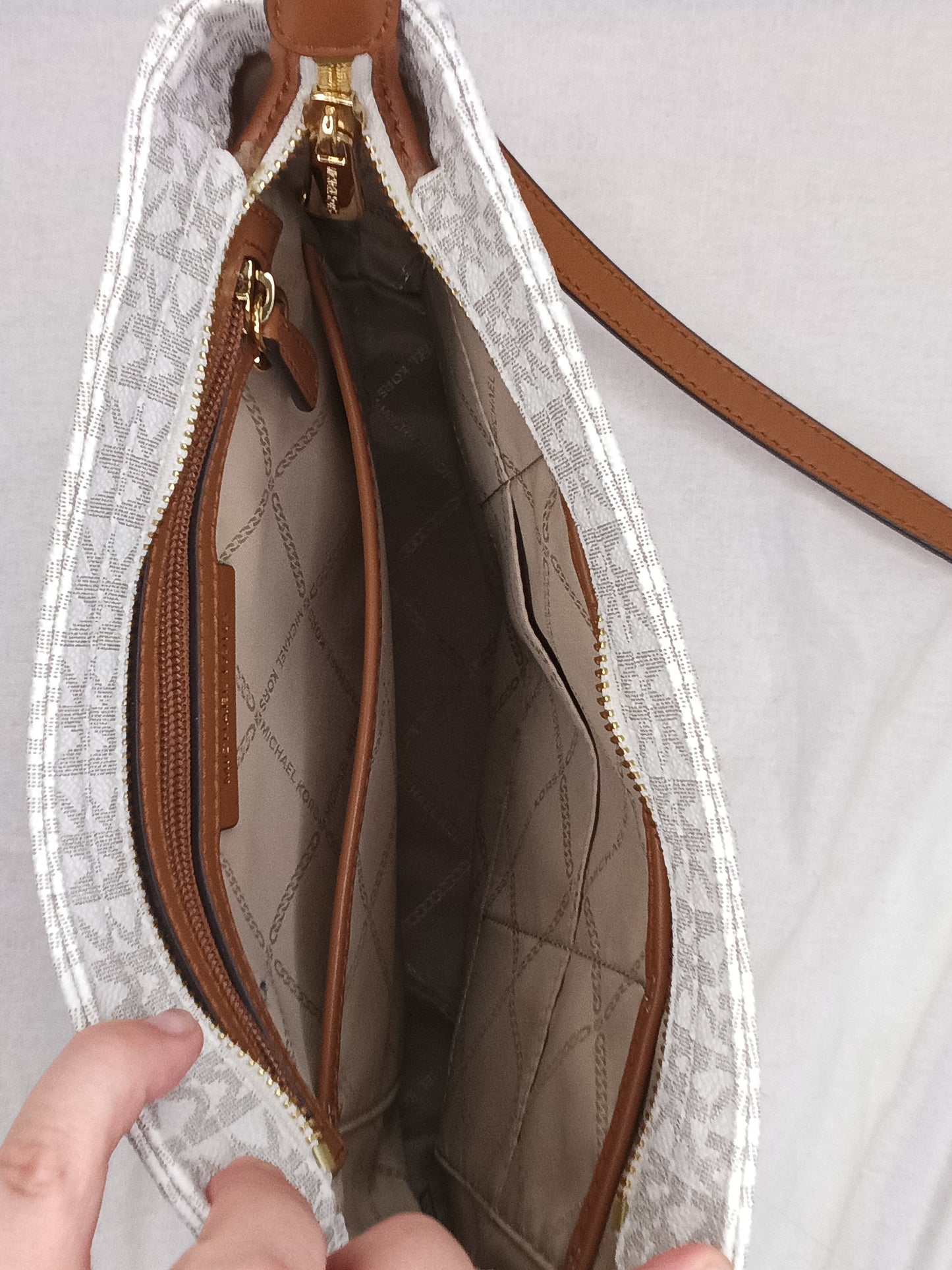 Michael Kors Crossbody
