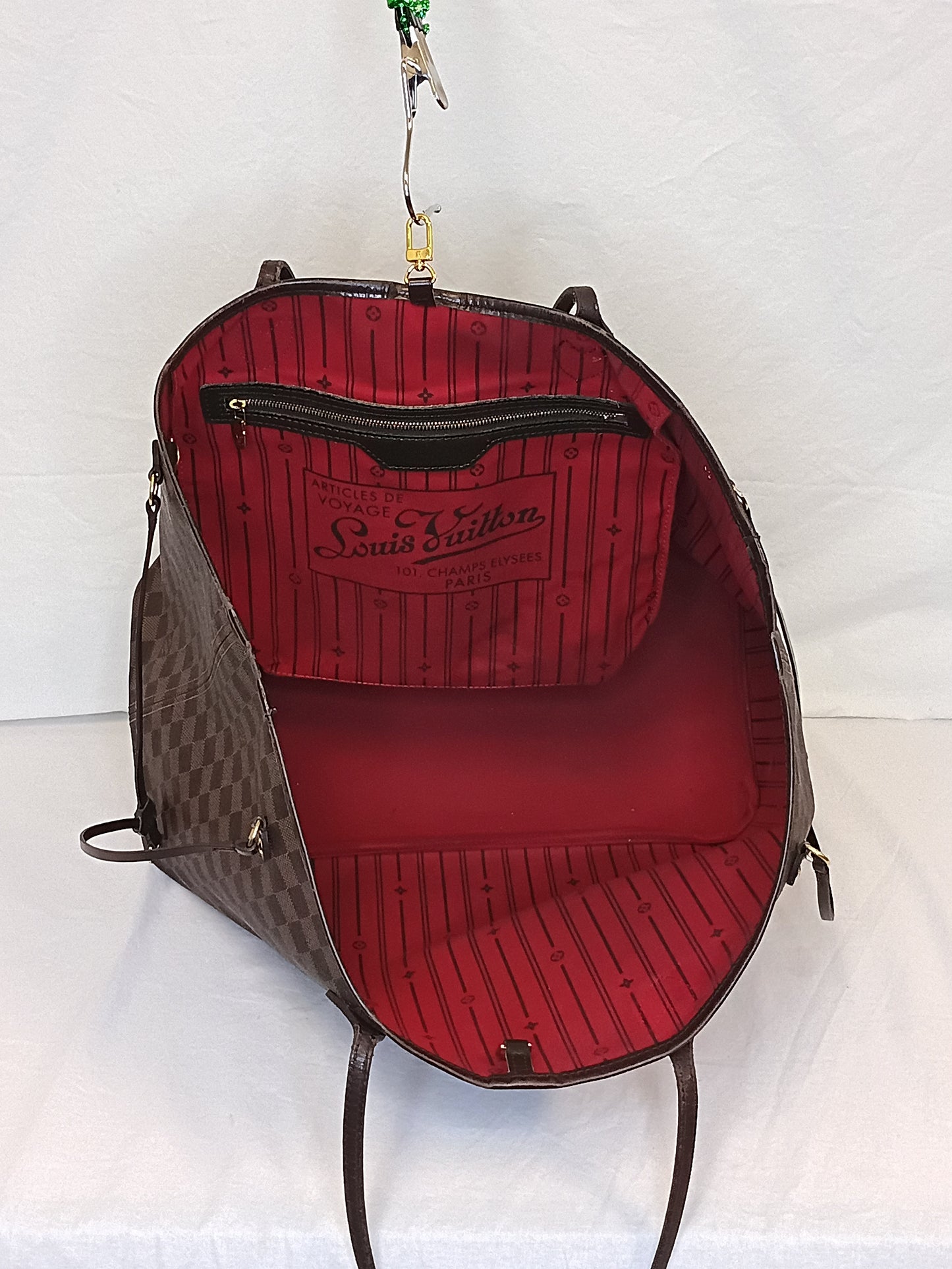 Louis Vuitton Neverfull