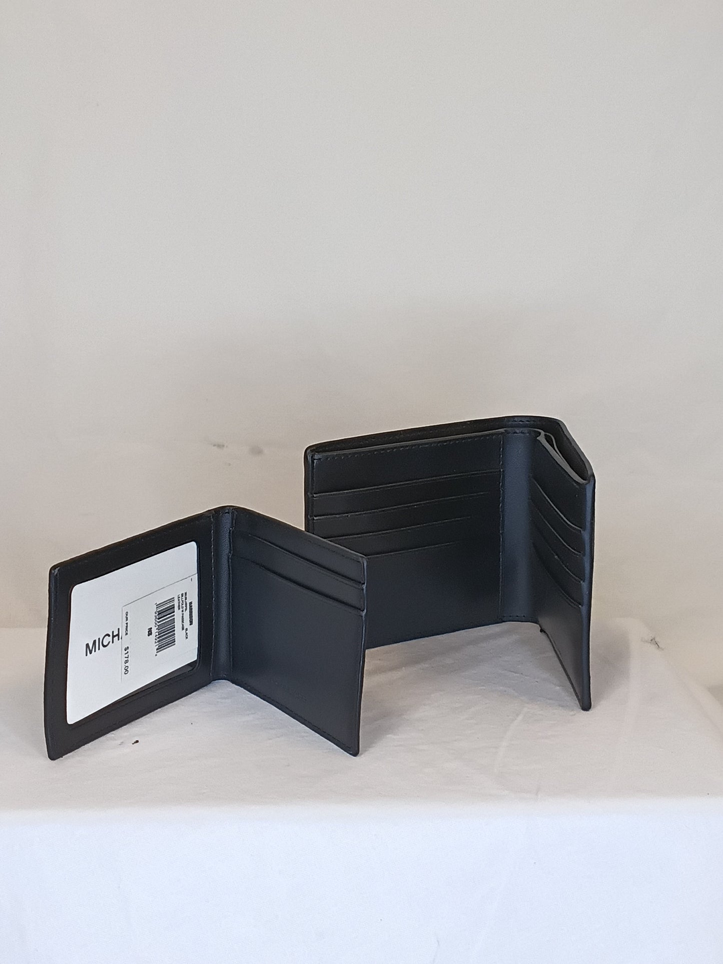 Michael Kors Billfold