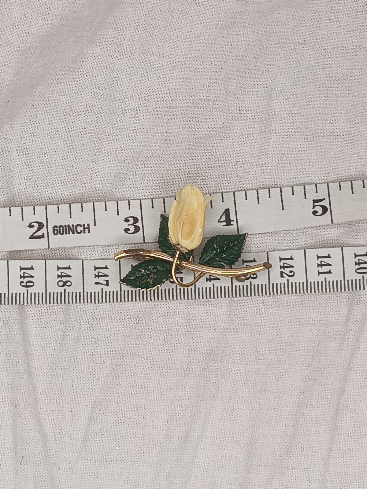 Vintage Winard Brooch