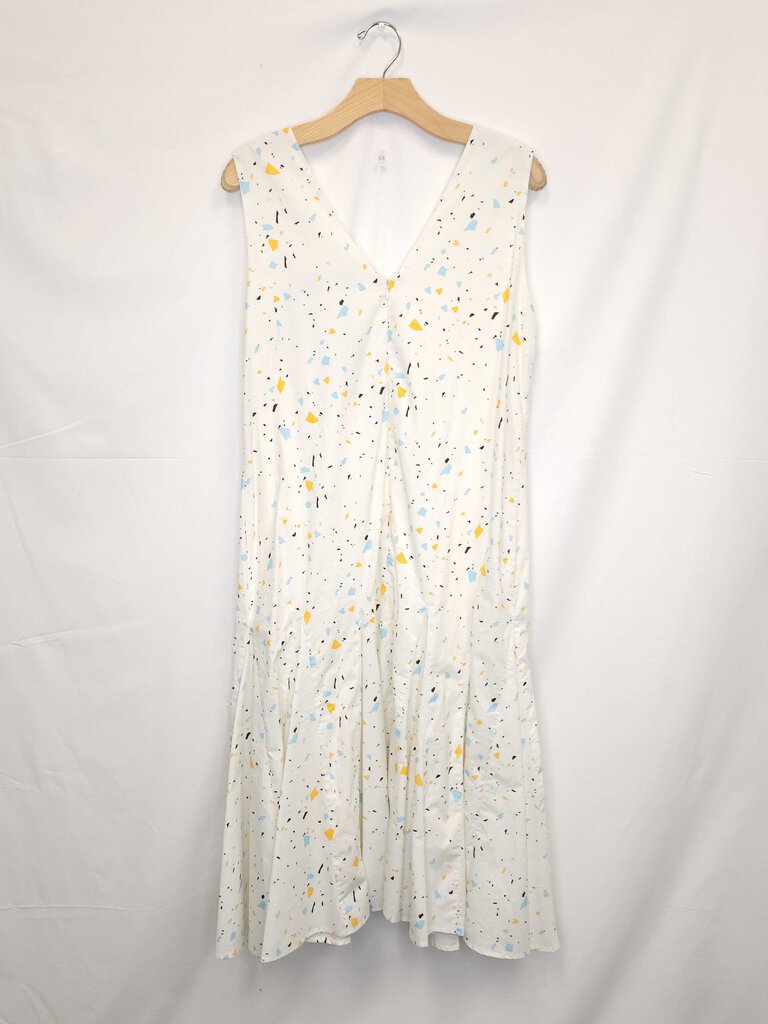 209 wst 38 Patterned Sleeveless Dress