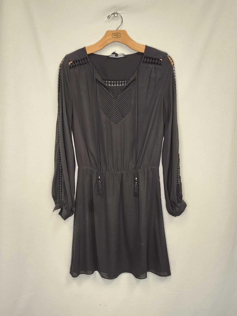 White House Black Market Long Sleeve Dress