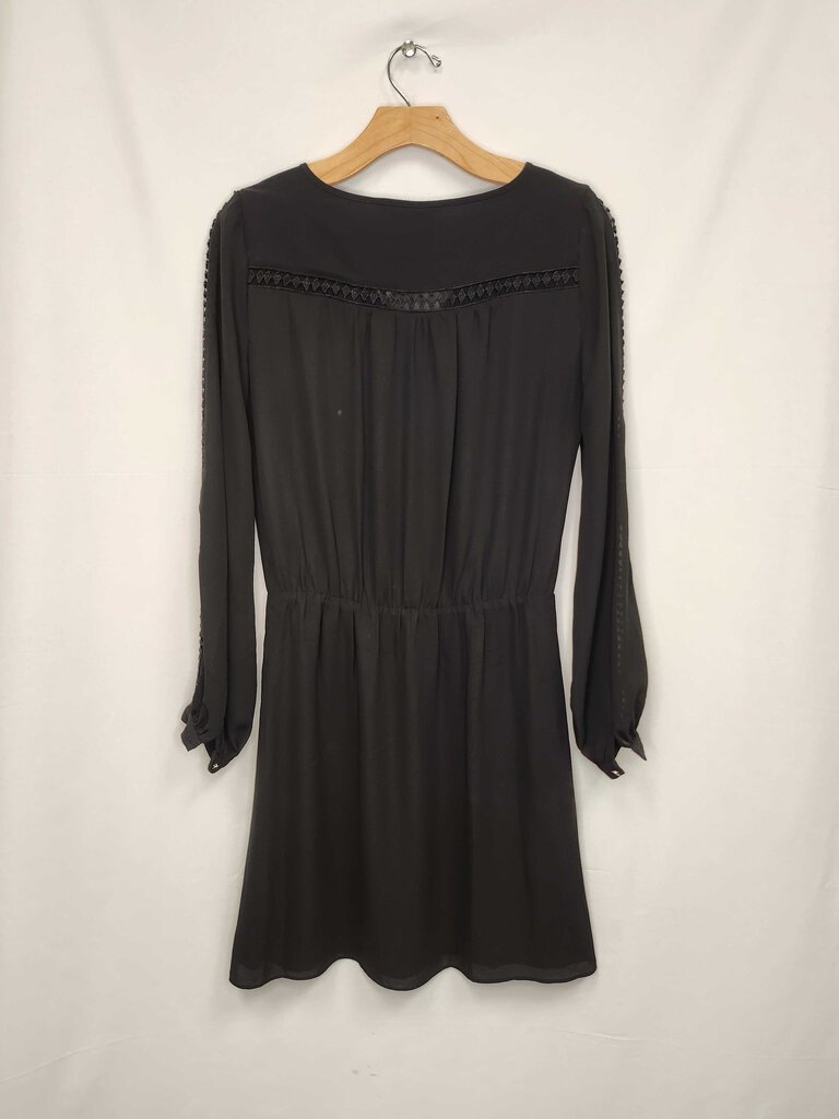 White House Black Market Long Sleeve Dress