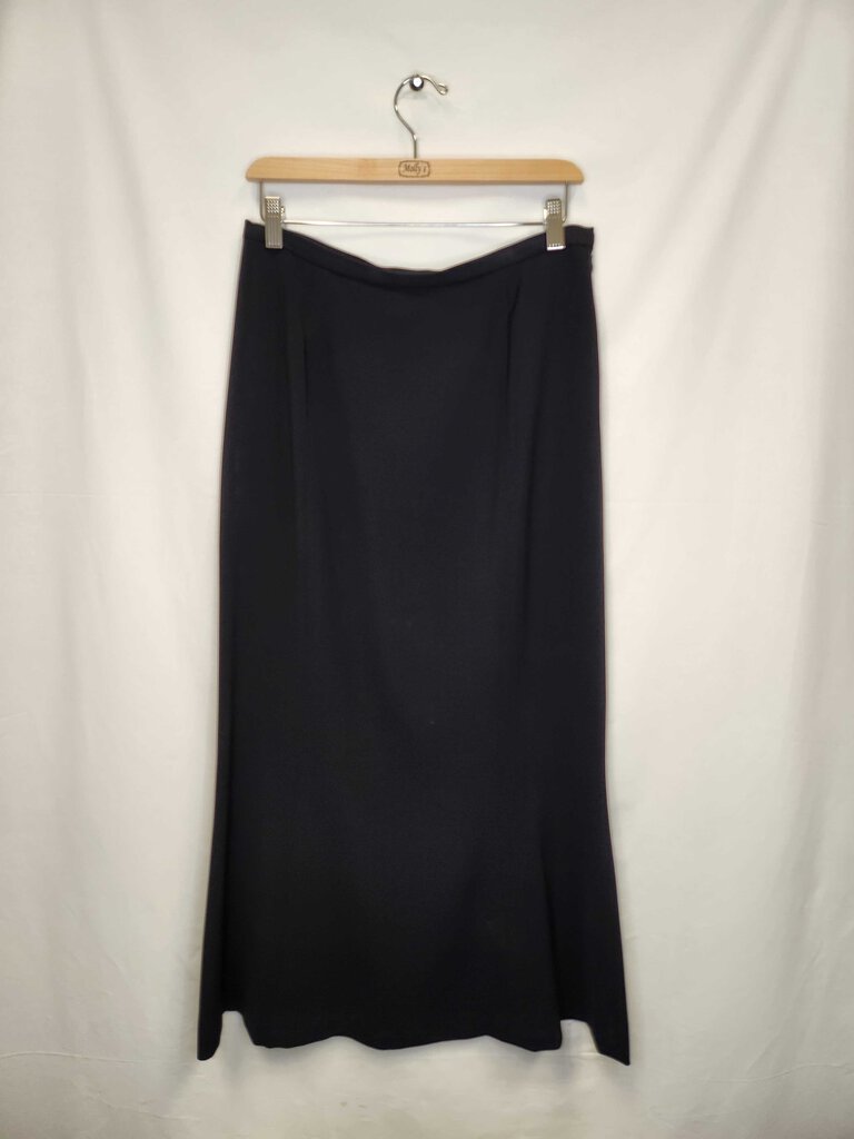 Doncaster Long Pencil Skirt