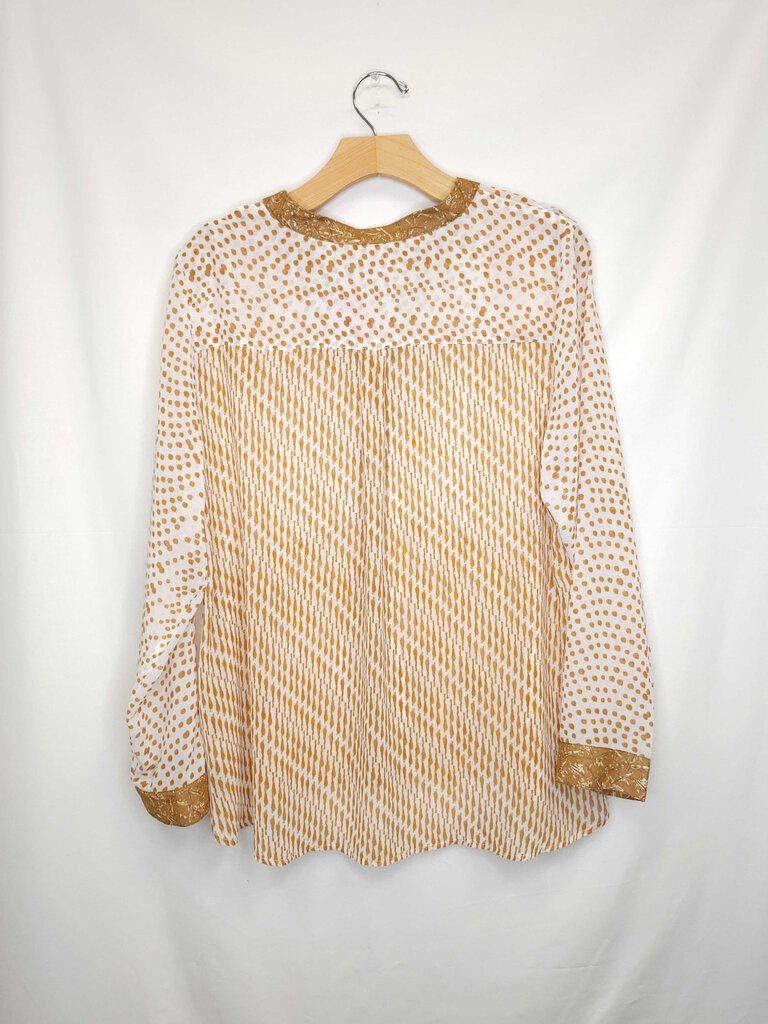 Soft Surroundings Long Sleeve Top