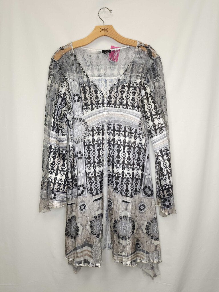 Komarov Lace + Patterned Duster