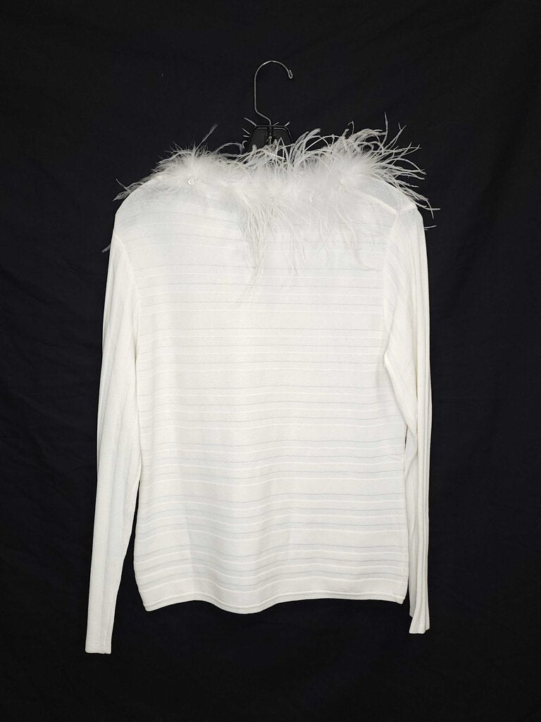 Victoria Harbour Feather Collared Shirt