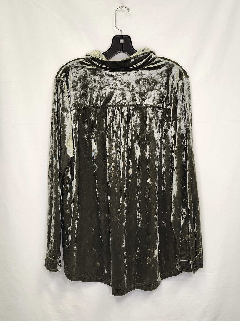 Kim Gravel Velvet Long Sleeve Top