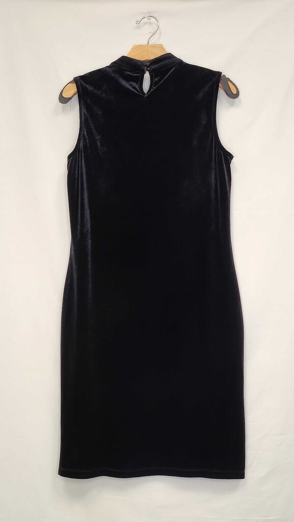 Carre Noir Velvet Sleeveless Dress