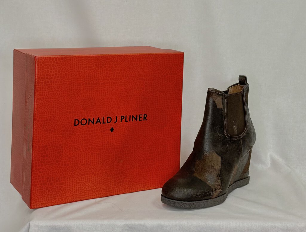 Donald J Pliner Espresso Vintage Suede Booties