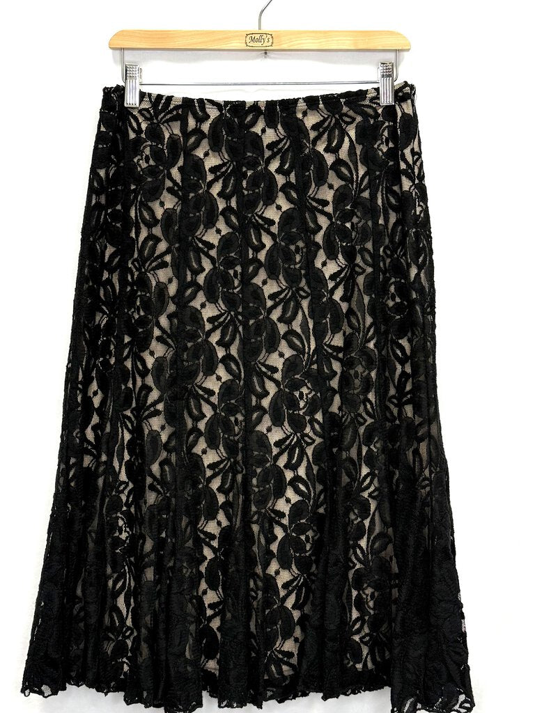 Frank Lyman Lace Skirt