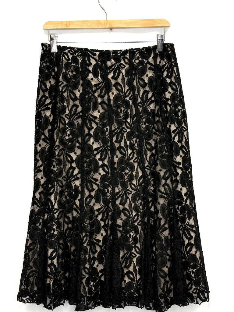 Frank Lyman Lace Skirt